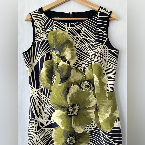 Lafayette 148 Abstract Print/Floral Dress size 6 - Picture 3 of 9